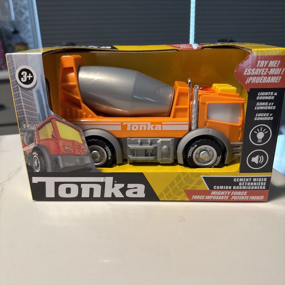 Tonka Mighty Machines Lights & Sounds Cement Mixer
